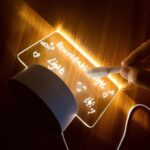 مميزات لوح كتابة أكريليك LED